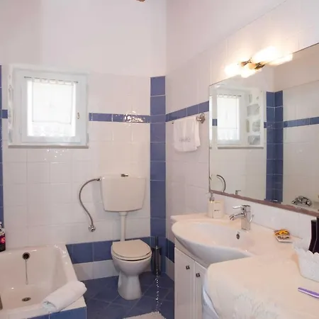 Elegant Traditional Cycladic Flat Orpheus With Balcony Holiday home
